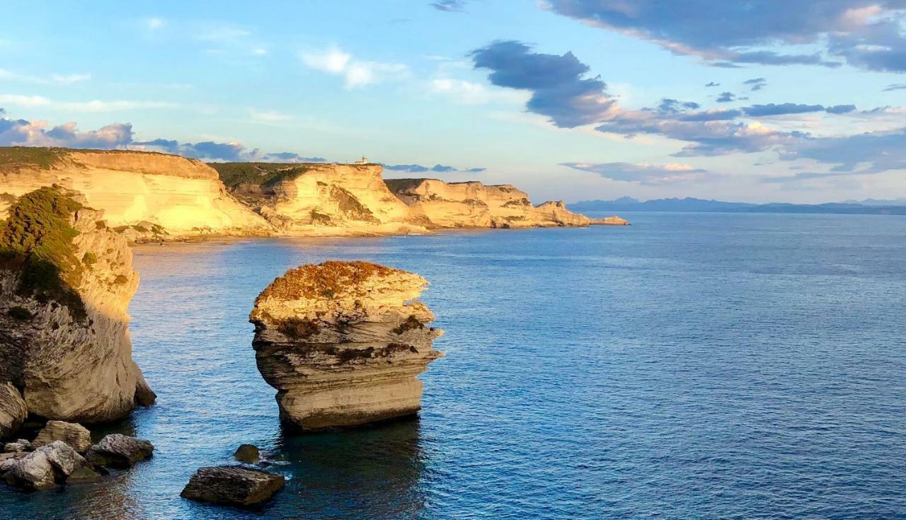 Faro Di Capo Testa Bonifacio  Buitenkant foto